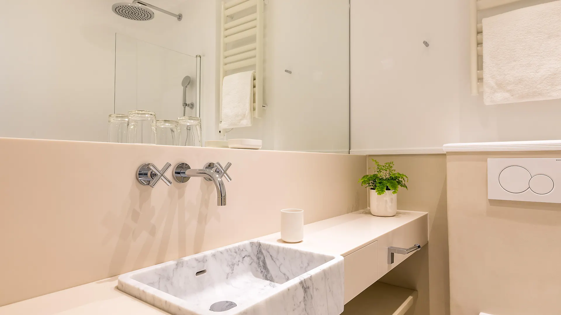 Le Friedland Hotel